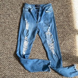 Fashion nova ripped jeans
